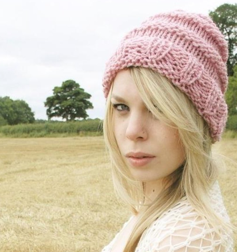 Uncoil - Free hat knitting pattern